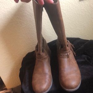 Brown boots from Justice